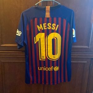 Men’s small Dri-fit Nike Messi FCB jersey. New with tags
